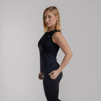 color:black