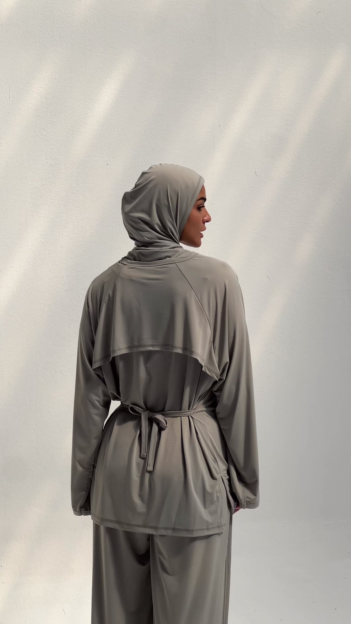 Women Apex Hijab Flow Set